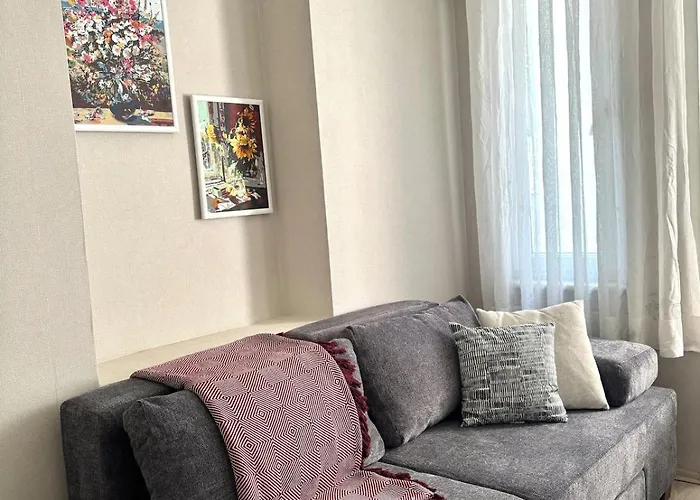 Villa Pink House - Location By Seashore, Fiber Internet *