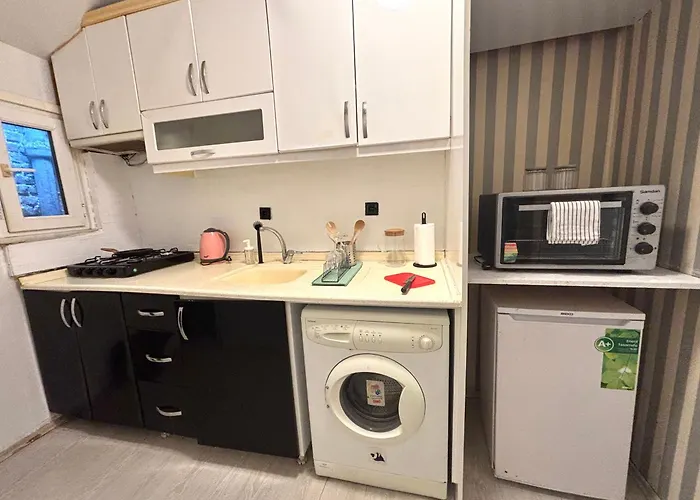 Villa Pink House - Location By Seashore, Fiber Internet